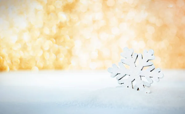 Flocon Neige Dans Neige Avec Des Lumières Défocalisées — Photo