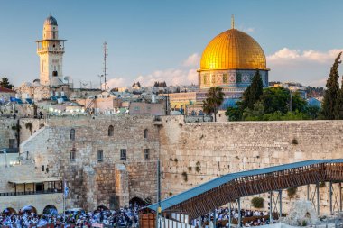 JERUSALEM, ISRAEL - CIRCA MAYIS 2018: Kudüs 'teki Batı Duvarı manzarası, İsrail yaklaşık Mayıs 2018' de Kudüs 'te.
