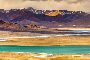 Tacikistan 'daki Pamir Dağları' nın güzel manzarası