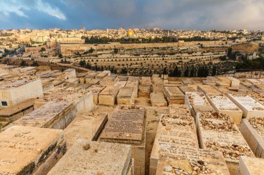 JERUSALEM, ISRAEL - CIRCA MAYIS 2018: Kudüs şehrinin muhteşem manzarası Mayıs 2018 'de Kudüs' te.