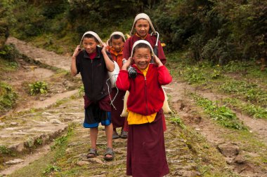 Rickshaw, Ekim 2013 'te Katmandu' da Nepal 'de çok popüler bir toplu taşıma aracıdır..