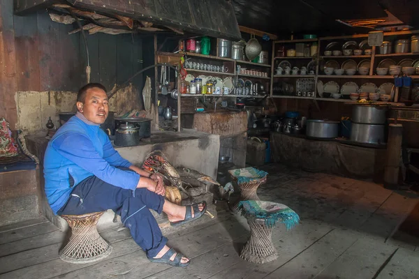 Lamjura Nepal Circa Octubre 2013 Interior Casa Nepalí Paso Lamjura — Foto de Stock