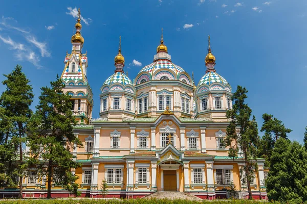 Алматы Казахстан Circa June 2017 Вознесенский Собор Известный Зенковский Собор — стоковое фото