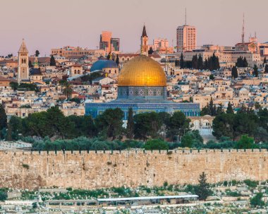 JERUSALEM, ISRAEL - CIRCA MAYIS 2018: Kudüs şehrinin muhteşem manzarası Mayıs 2018 'de Kudüs' te.