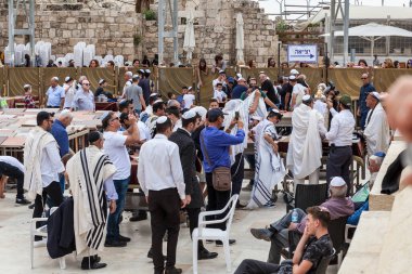 JERUSALEM, ISRAEL - CIRCA MAYIS 2018: Kudüs 'teki Batı Duvarı manzarası, İsrail yaklaşık Mayıs 2018' de Kudüs 'te.