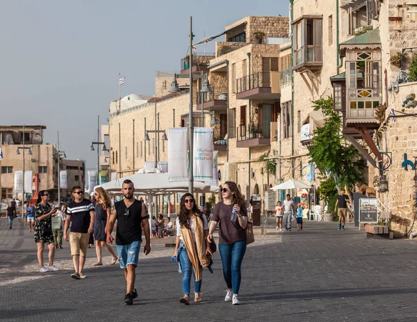 TEL AVIV, ISRAEL - CIRCA MAYIS 2018: İsrail 'deki Tel Aviv Eski Jaffa' nın güzel manzarası Mayıs 2018 civarında Tel Aviv 'de.