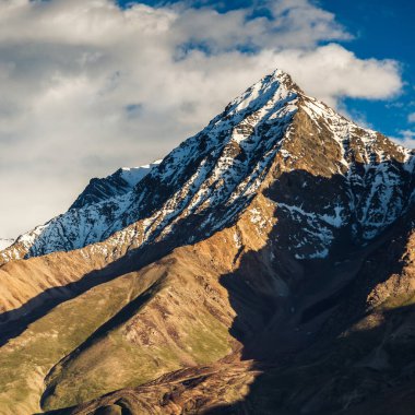 Tacikistan 'daki Langar köyünün güzel çevresi