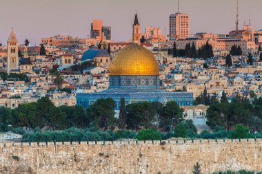 JERUSALEM, ISRAEL - CIRCA MAYIS 2018: Kudüs şehrinin muhteşem manzarası Mayıs 2018 'de Kudüs' te.