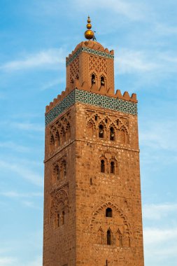 MARRAKECH, MOROCCO - CIRCA Eylül 2014: Koutoubia Camii Eylül 2014 civarında Marakeş 'te.