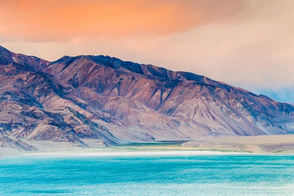 Vacker Utsikt Över Yashikul Lake Pamir Tadzjikistan — Stockfoto