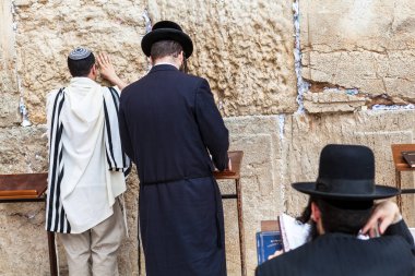 JERUSALEM, ISRAEL - CIRCA MAYIS 2018: Kudüs 'teki Batı Duvarı manzarası, İsrail yaklaşık Mayıs 2018' de Kudüs 'te.