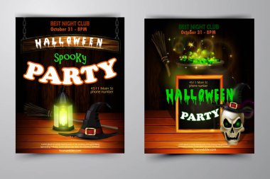 Cadılar Bayramı Partisi Davetiyesi ahşap duvar arka plan üzerinde