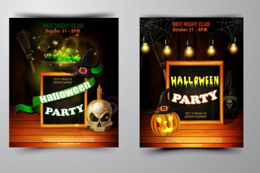 Cadılar Bayramı Partisi Davetiyesi ahşap duvar arka plan üzerinde