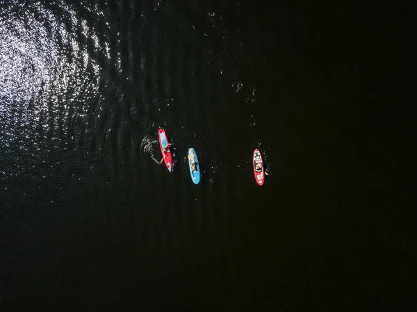 Tres Barcos Kayak Navegan Largo Del Río Dniéper Día Soleado —  Fotos de Stock