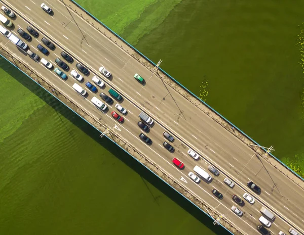 Carros Viajam Longo Ponte Norte Sobre Rio Dnieper Kiev Verão — Fotografia de Stock