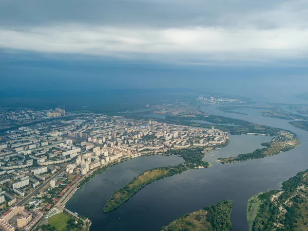 Flygfoto Över Floden Dnepr Och Staden Kiev Ovanifrån Sommaren Solig — Stockfoto