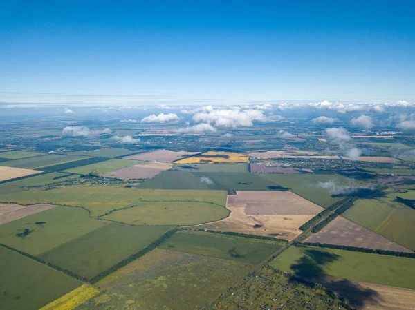 Vol Haut Dans Les Nuages Dessus Des Champs Agricoles — Photo