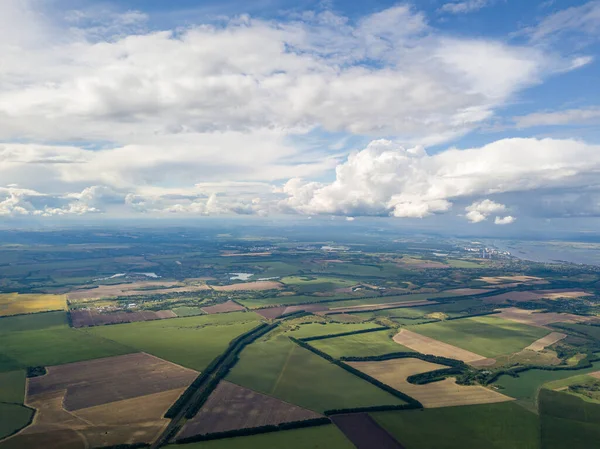 Ukrayna tarım sahalarının hava aracı görüntüsü.