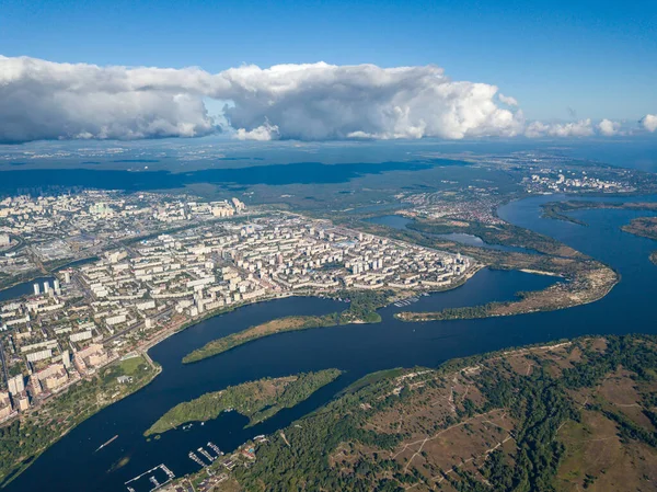 Vista Alta Del Río Dniéper Kiev Una Nube Sobre Ciudad — Foto de Stock