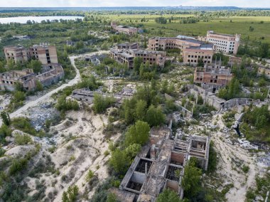 Hava aracı görüntüsü. Kiev 'deki şehir hastanesinin bitmemiş binası..