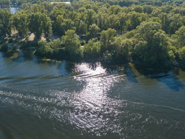 Drohnen Aus Der Luft Wellen Von Einem Motorboot Wasser — Stockfoto