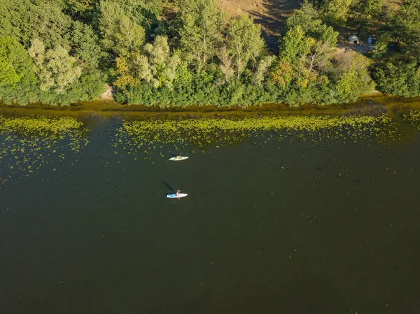 Kajaková Loď Zelené Vodě Řeky Dněpru Zobrazení Leteckých Dronů — Stock fotografie