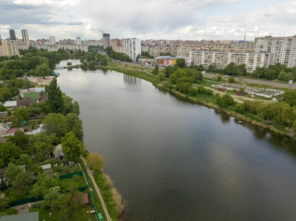 Vista Aérea Del Dron Lago Ciudad Kiev — Foto de Stock