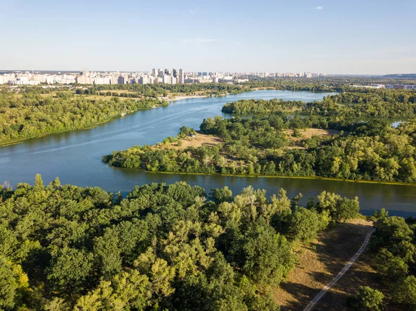 Panoramatický Výhled Řeku Dněpru Kyjevě Slunečný Jasný Den Zobrazení Leteckých — Stock fotografie