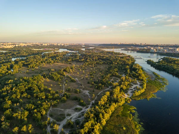 Повітряний Дрон Банк Дніпра Києві Увечері Променях Сонця — стокове фото