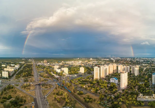 Letecký Výhled Dvojitá Duha Nad Obytnou Částí Kyjeva — Stock fotografie