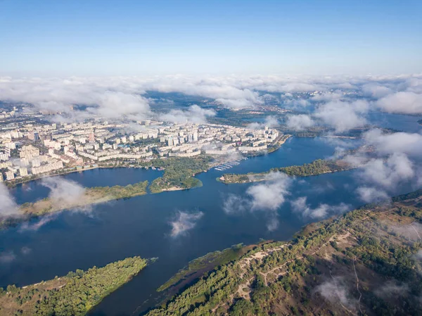 Volando Sobre Las Nubes Otoño Kiev Mañana Soleada — Foto de Stock