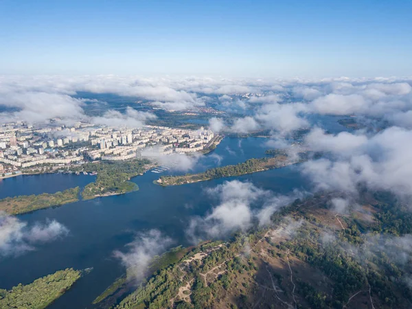 Volando Sobre Las Nubes Otoño Kiev Mañana Soleada — Foto de Stock