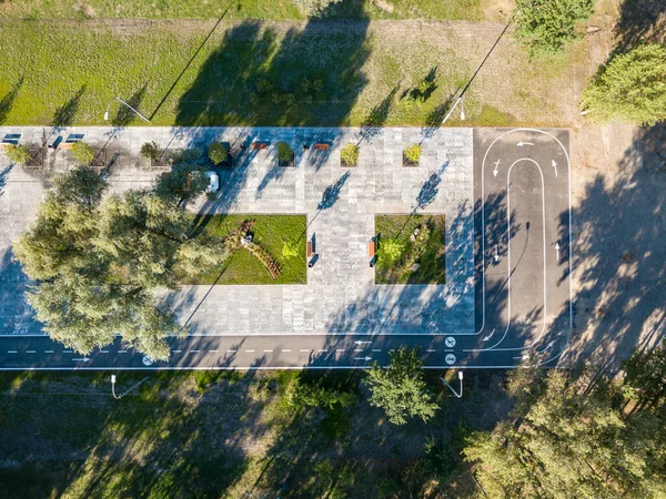 Vista Aérea Del Dron Ciclismo Sendero Parque Ciudad — Foto de Stock