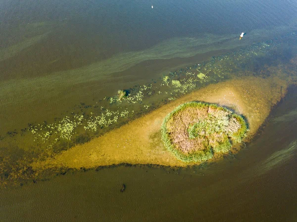 Veduta Aerea Del Drone Piccola Isola Rotonda Sul Fiume Sono — Foto Stock