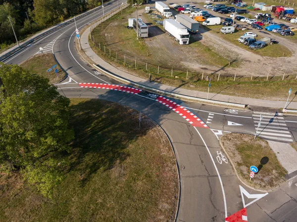 Vista Aérea Drones Estrada Automóvel Com Marcas Ciclovia — Fotografia de Stock