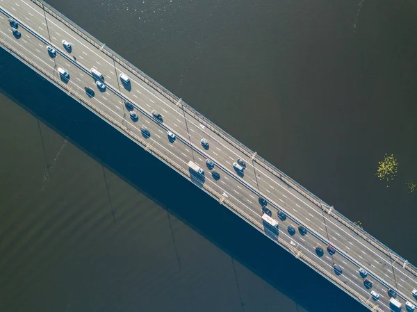 Samochodowy Most Północny Kijowie Bezpośrednio Góry Dron Powietrzny Strzał Góry — Zdjęcie stockowe