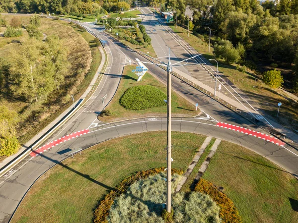 Hava Aracı Görüntüsü Bisikletçiler Için Işaretli Yol — Stok fotoğraf