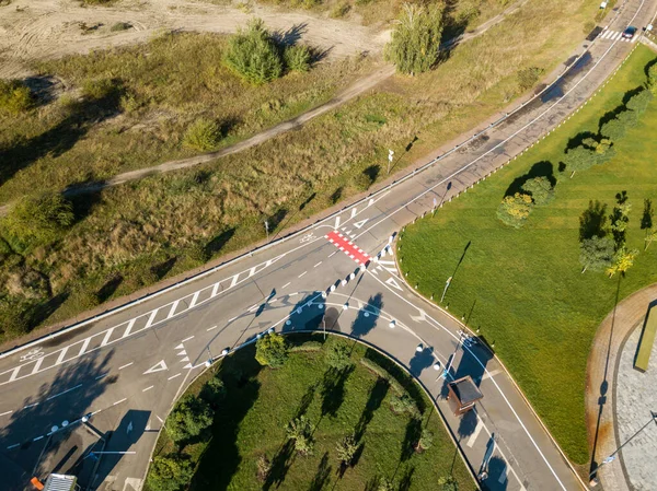 Vista Aérea Drones Estrada Com Marcações Para Ciclistas — Fotografia de Stock