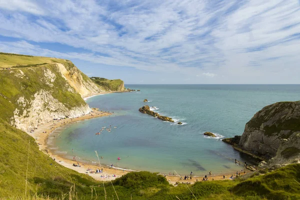 Wczasowiczów Wygrzać Się Świecie Słynnych Plaż Wokół Bay Durdle Door — Zdjęcie stockowe