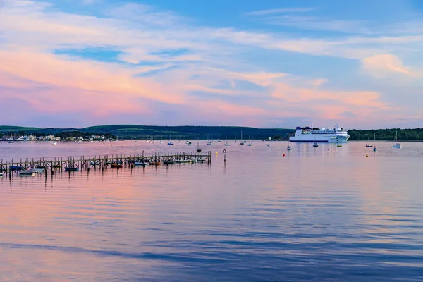 Djupa Färger Orange Och Rött Luftrummet Över Poole Harbour Brygga — Stockfoto