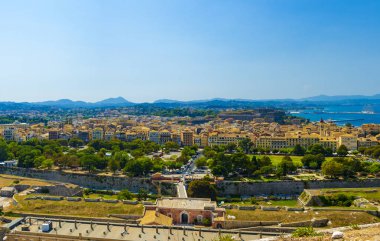 KERKIRA kasaba panorama, Corfu, Yunanistan