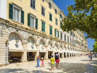 Corfu şehir merkezi esplanades ve Pazar