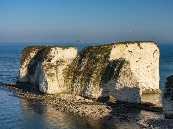 Weiße Klippen aus alten Harry-Felsen im Dornröschenschlaf — Stockfoto