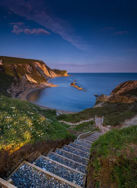 Jurassic coast and Durdle Door in Dorset at sunset — Stock Photo, Image