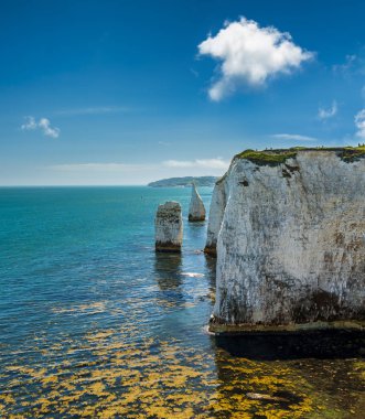 Eski Harry Rocks ve Dorset beyaz kayalıklar
