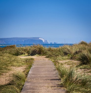 Dorset Hengistbury Head genelinde Plaj manzarası