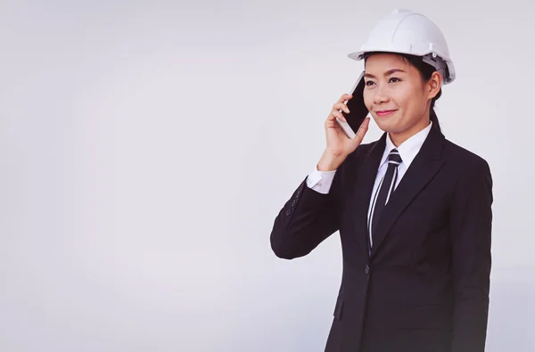 Young Business Woman Suit Protective Helmet Using Cellphone — Stock Photo, Image