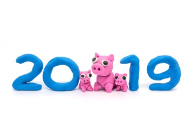 Playdoh şekil: aile domuz. Sembol 2019 yeni yıl