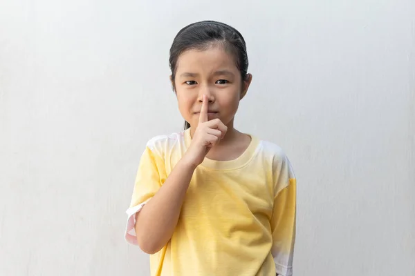 Asian Girl Showing Shh Sign Keep Quiet Please — Stock Photo, Image