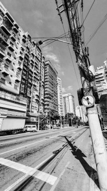 Avenida Hükümeti Roberto Silveira, uma das Principais vias de transito na cidade Niteroi, Rio de Janeiro - Brezilya